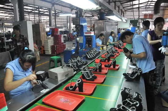 Vietnam-Footwear-export-decline