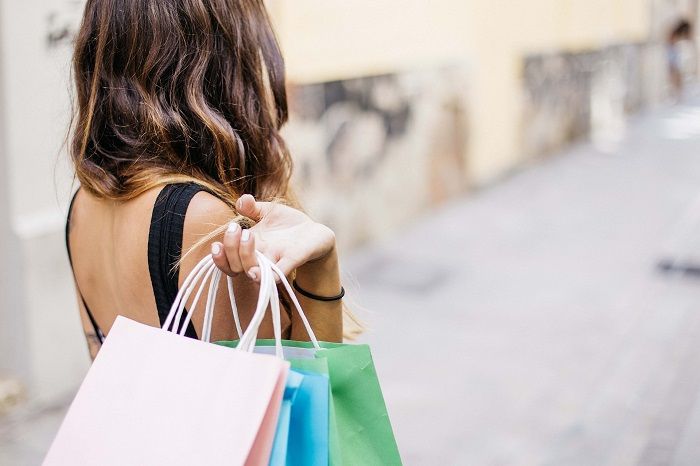 How brands are successful in direct customer selling approach