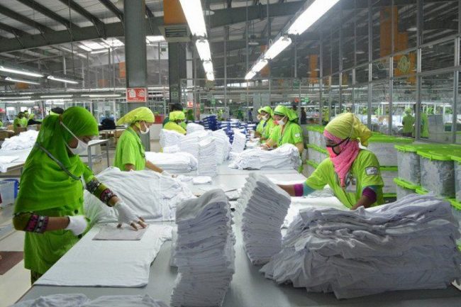 Urmi group subsidizes on essential commodities for their employees