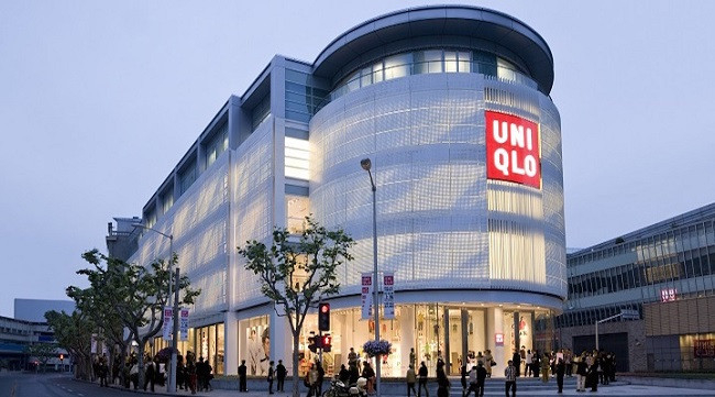 uniqlo india: Japan's Uniqlo to expand to Mumbai, plans to open first store  in October - The Economic Times