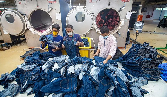 Efficiency in denim washing and waste minimization