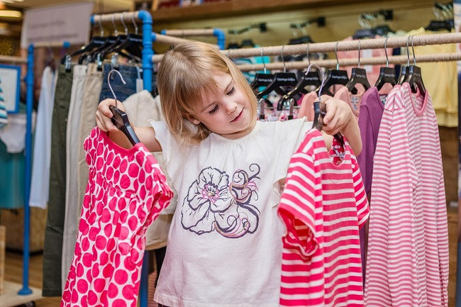 Children's clothes sales discount
