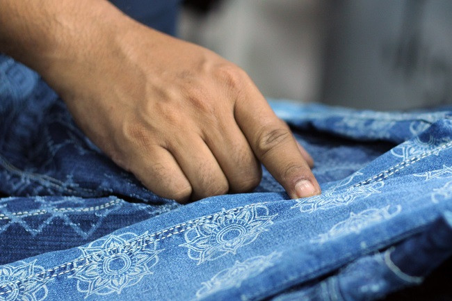 Can summer retain apparel work orders