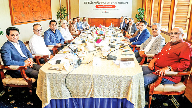 Government reaches out to businessmen in last moments