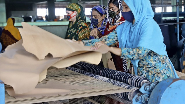 Bangladeshi tanners “held hostage” by Chinese buyer syndicates
