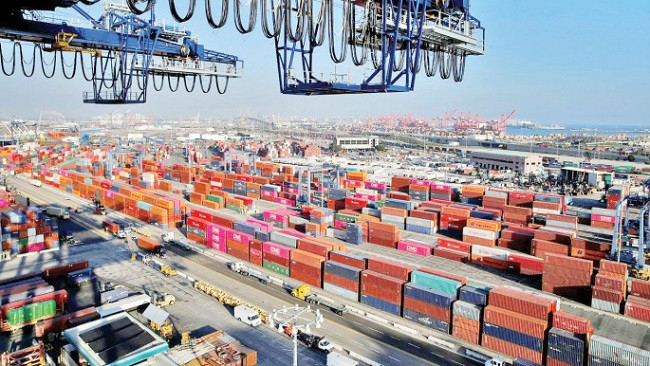 BGMEA urges BICDA to withdraw container handling charge hike amid export challenges