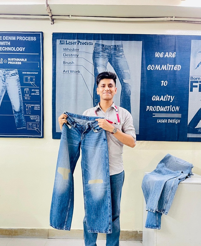 https://textiletoday.com.bd/storage/uploads/2025/7/sustainable_denim_washing_opti_17539404294069.jpg